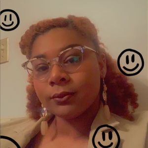 Meet your Posher, Ayana